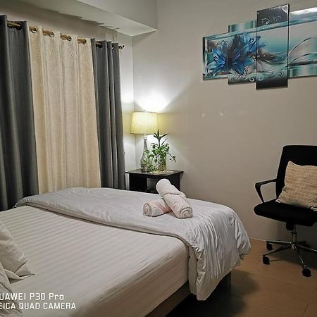 Staycation Condotel @150Newport Pasay City Маніла Екстер'єр фото